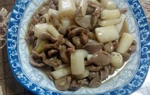 泡椒藕带鸡胗