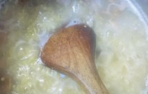 山药红枣鸡肝小米粥