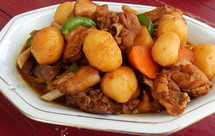 土豆胡萝卜炖鸡块
