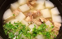 清炖萝卜牛腩汤（铸铁锅版）