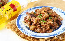 当之无愧的米饭杀手：牛筋牛腩煲