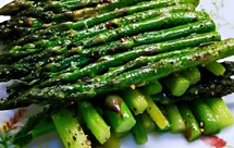 黑胡椒煎芦笋（新手水焯版）——牛排搭档