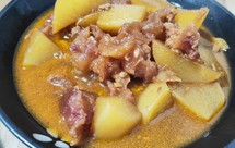 汤都不能放过的萝卜炖牛蹄筋