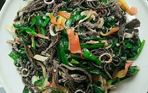 韭菜红椒炒牛百叶