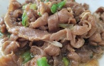 葱香爆炒羊肉片