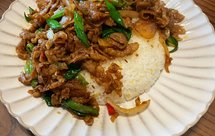 孜然羊肉盖浇饭