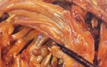 鲜掉下巴的红烧鸭掌和鸭翅