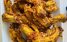 看剧、下酒必备的香辣炸鸭脚