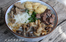 记忆中的南京：鸭血粉丝汤