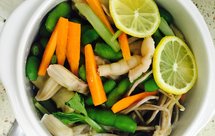 香糟鸭舌鸡爪毛豆