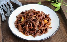 超级下饭的麻辣鸭肠