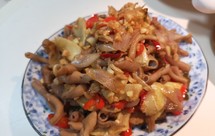 辣椒子姜炒鸭肠