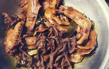 卤鸭翅、鸭爪、鸭肠