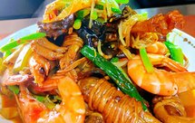 鸭脚包.麻辣香锅