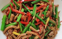 【鸭肠炒韭菜花】