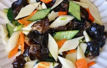 素菜冠军！营养美味的山药炒木耳