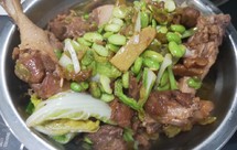炒血鸭 娃娃菜青豆 炒鸭肉