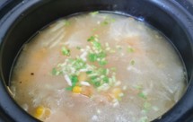 一个人能吃下一锅的虾皮冬瓜粉丝汤