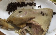 香香的盐水鸭腿