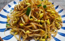 炒黄豆芽多加一步，锅气十足，孩子说太好吃了！