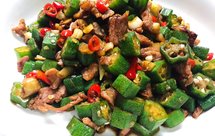 超开胃泡椒秋葵炒肉