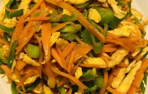 素菜·胡萝卜鸡蛋菜椒丝