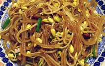 黄豆芽炒粉条