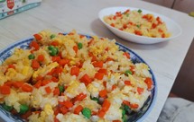 胡萝卜青豆蛋炒饭