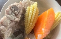 玉米笋排骨汤