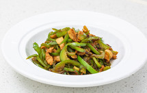 嫩绿爽口的刀豆肉丝