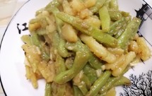 农家菜土豆焖刀豆