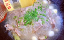 萝卜丝/蒲瓜丝敲肉汤