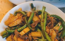 时令刀豆土豆烧牛肉