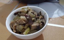 虾米节瓜粉丝煲