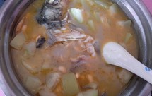 瓠瓜黄豆鲫鱼汤