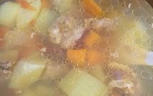 胡萝卜葫瓜炖肋排