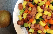 胡萝卜黄瓜玉米笋炒火腿