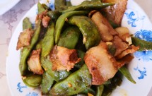 五花肉焖油豆角（扁豆角）