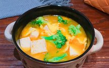 西兰花豆腐蛋汤