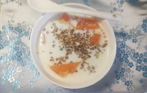 牛奶木瓜西米露