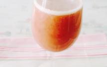 胡瓜和桃的汁液，撩人的桔粉色