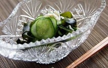 简单醋拌黄瓜 ——「三杯酢」でつくる『胡瓜とじゃこの酢の物』