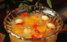 木瓜银耳莲子汤