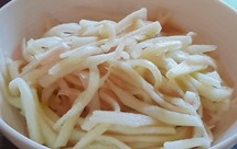 零厨艺低成本的凉拌西瓜皮