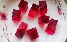 吉利丁片版火龙果果冻