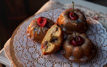 红酒车厘子磅蛋糕/甜甜圈