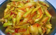 被人扔掉的西瓜皮是件宝