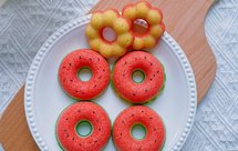 西瓜甜甜圈蛋糕