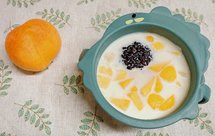 超级简单的黄桃黑米捞