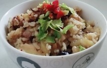 解锁西瓜皮的神仙吃法：咸肉西瓜皮菜饭